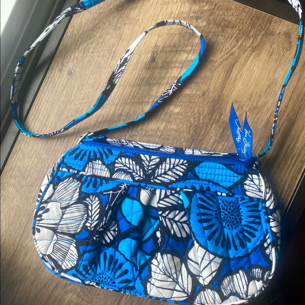 Vera Bradley crossbody purse